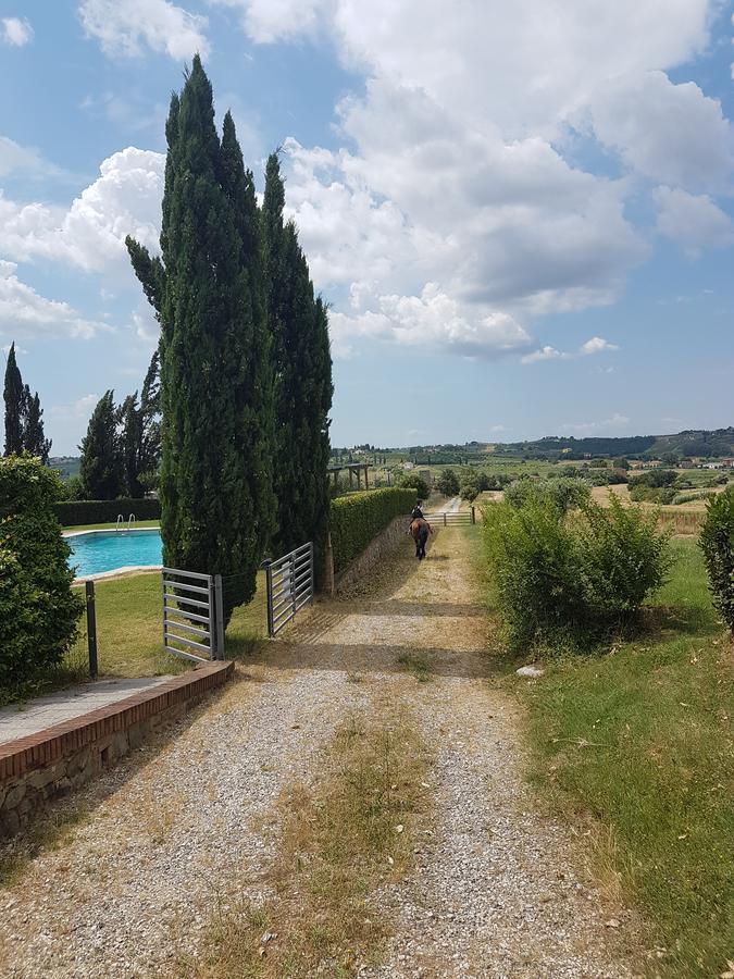 Agriturismo Fattoria Rozzalupi Cerreto Guidi Buitenkant foto